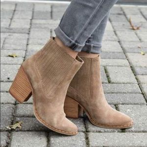 Chinese Laundry Booties